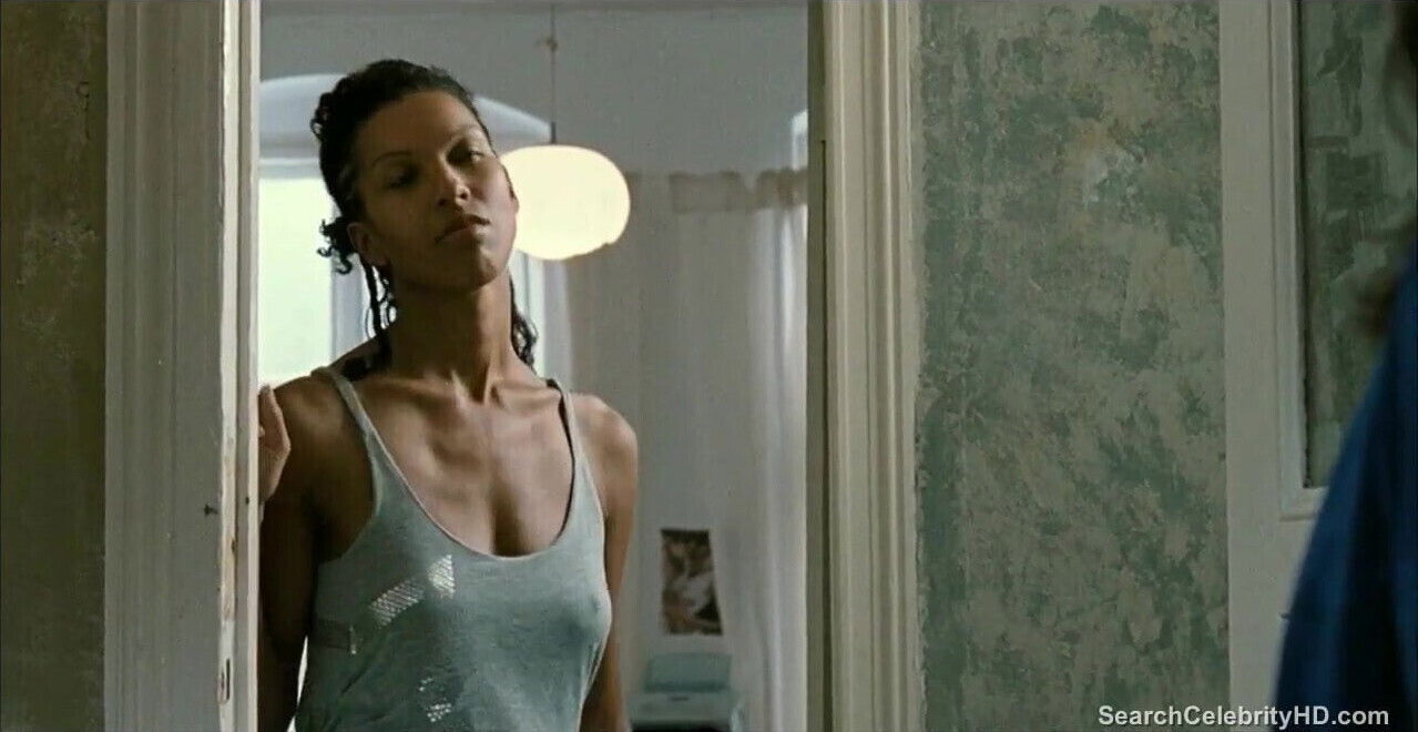 Rita Lengyel and Araba Walton nude - Berlin Calling