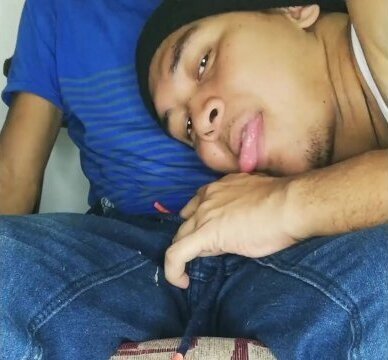 Lo invito a beber y terminamos cogiendo con Reybox12 / Salinass03