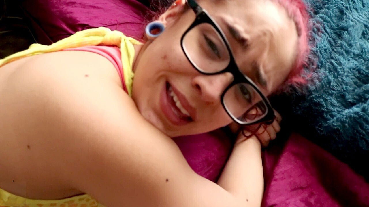 Squarting stop, please stop, calls