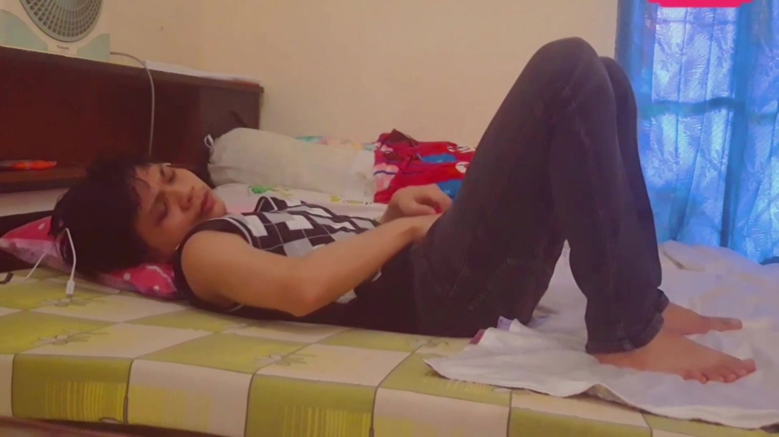 [hansel Thio Channel] Jerk Morning After Year Party Club With Girl Friend Part