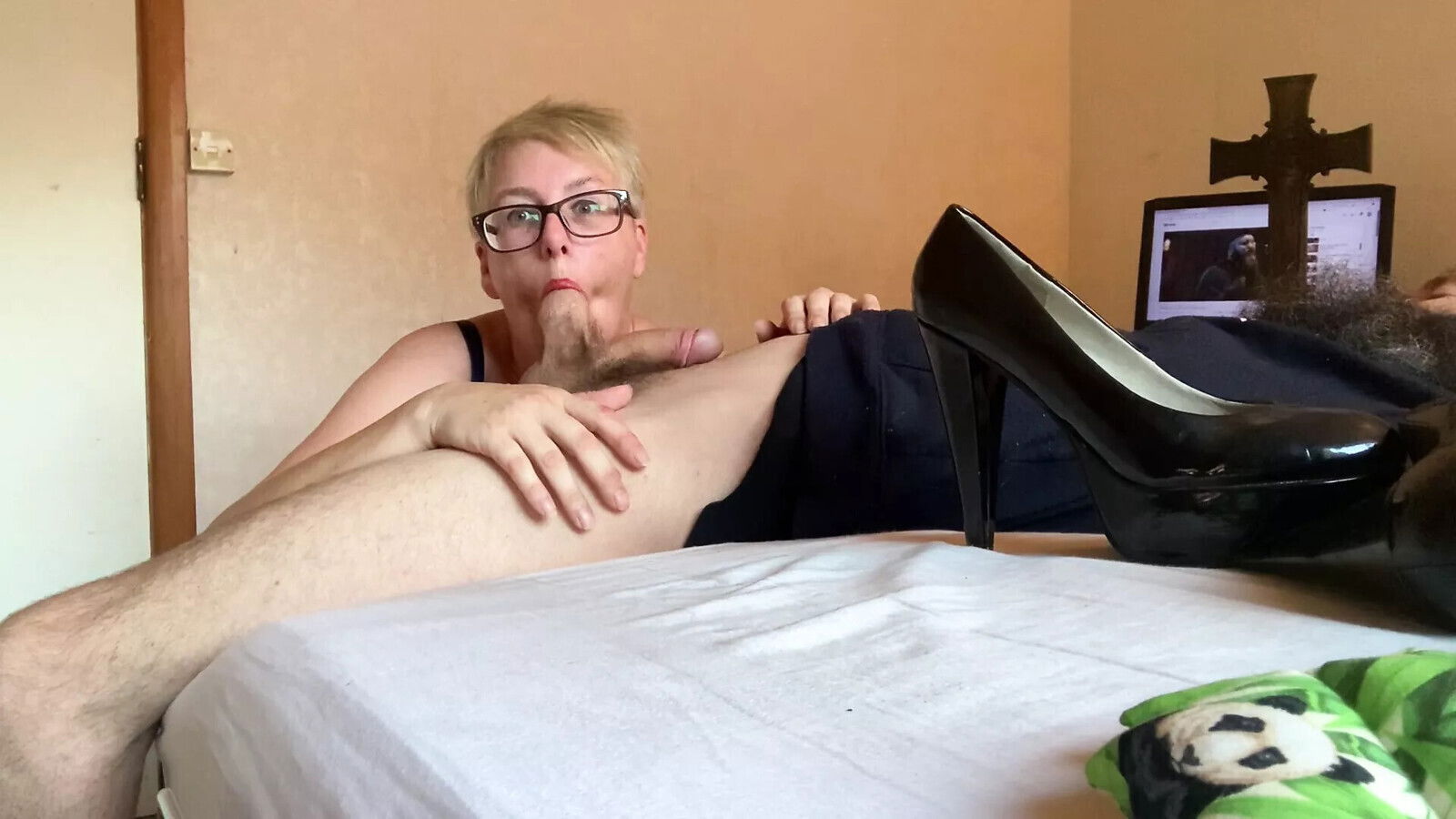 granny sexy lingerie fuck. Littlekiwi delivers real homemade sex, every time.