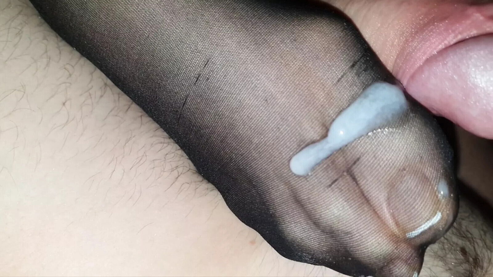 nylon feet French toenails