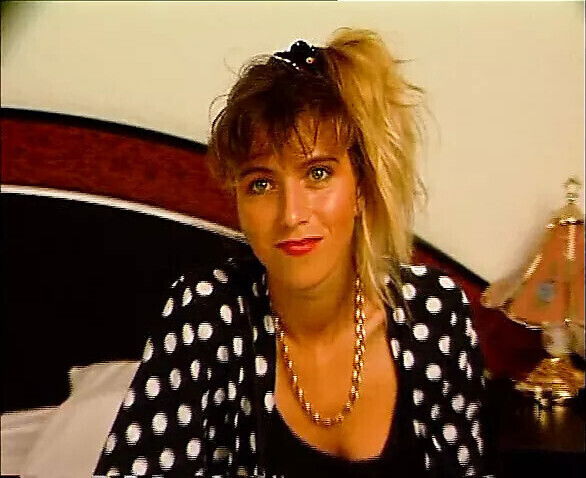 Unerfahrenes fistet Ihre Fotze Kamera Hotelzimmer