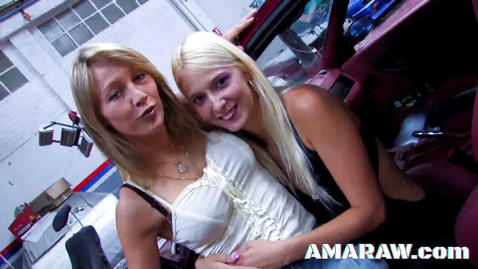 Eating pussy Mallory Moore Margaux threesome