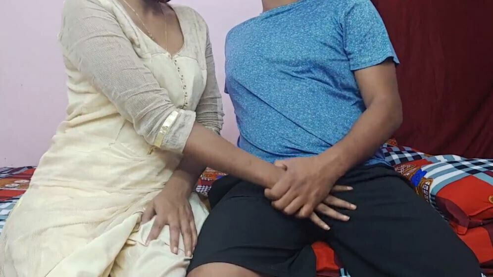 Actresses Priyanjali husband have views