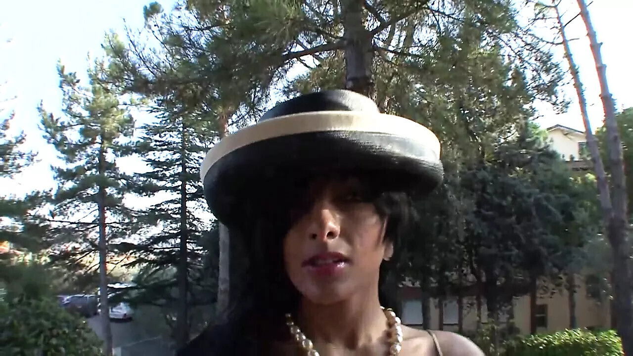 GLAMOUR DOLLS (Full Movie Original Version)