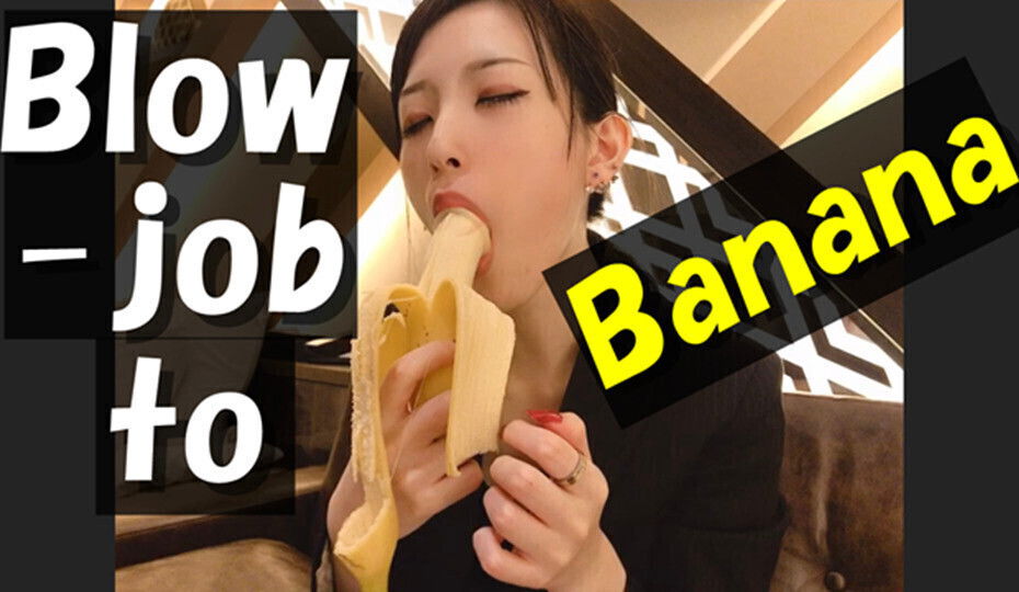 BLOWJOB BANANA condom Japanese amateur handjob.