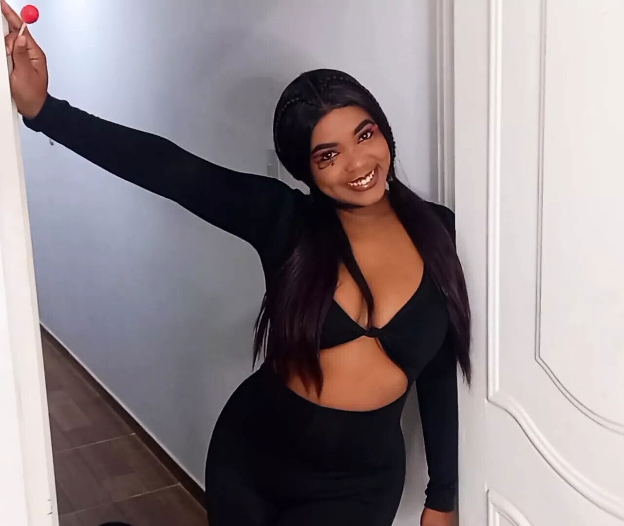 horny stepsister wants suck late night