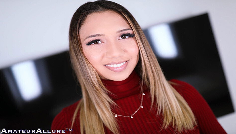 KIMORA QUIN LOVES FEELING DOWN THROAT