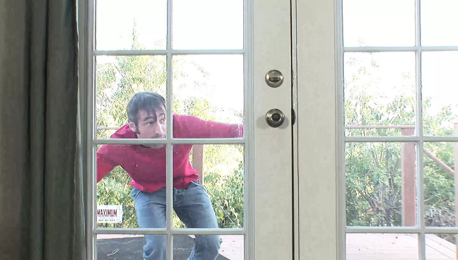 looking American teen(18+) catches stranger walking back yard lets fuck tight shaved pussy hard