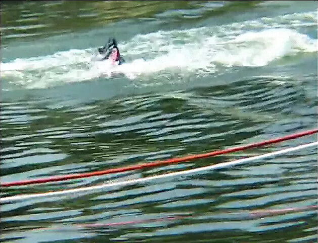 blonde sucks dude's beach after water skiing