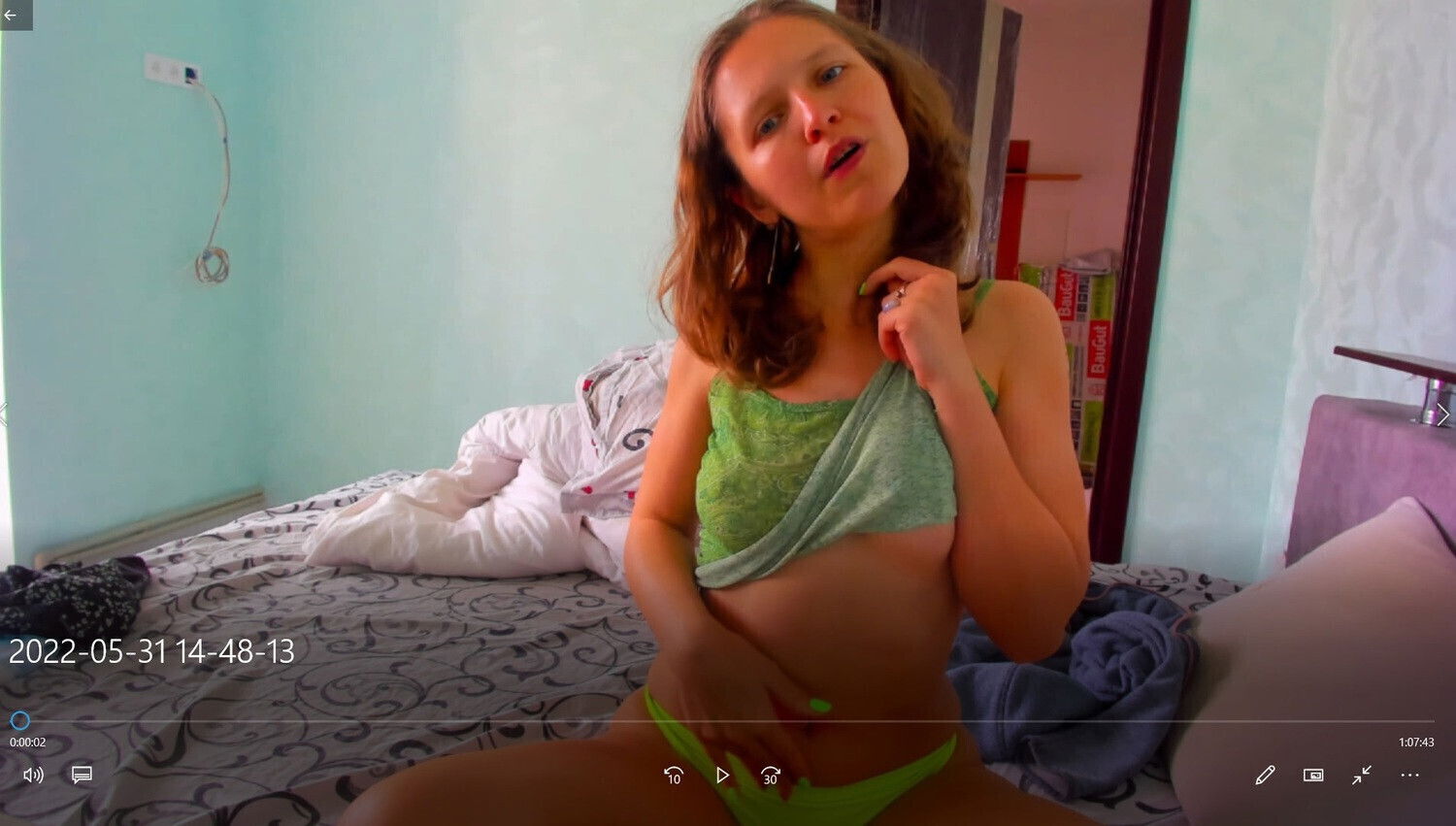 second part stream 31-05-2022 hour minutes green thong green Shirt touching pussy