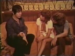 The Swinging Genie (1974)