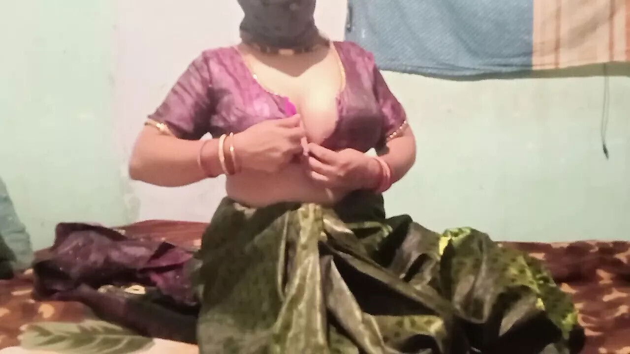 Muslim with saree