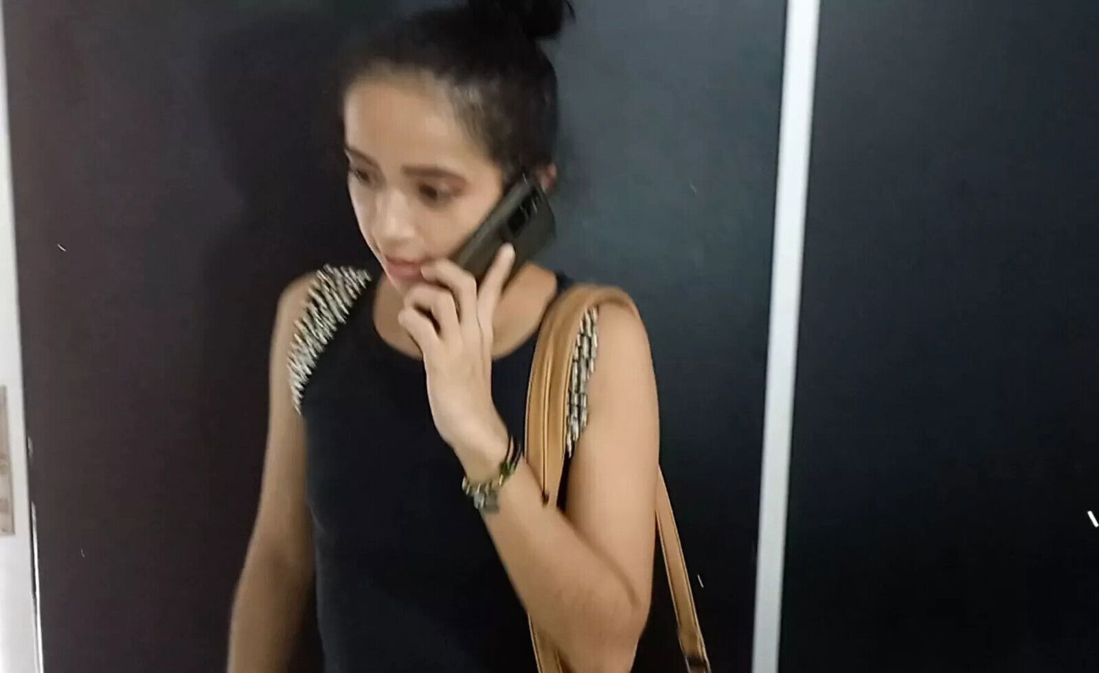 STEPSISTER TRIES CLOTHES FRONT FUCK (PART