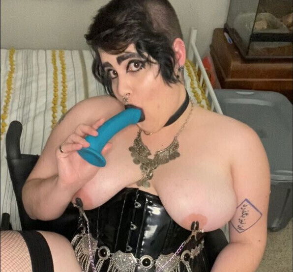 Disabled Goth Crip Porn Wheelchair Masturbation Corset Boots
