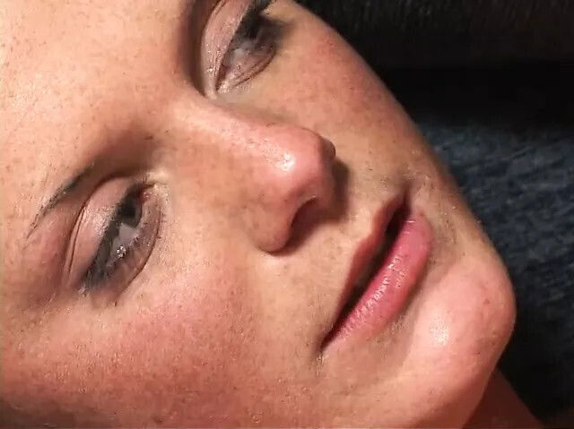 Blonde teen babysitter enjoys getting pussy smashed with hard dong employer