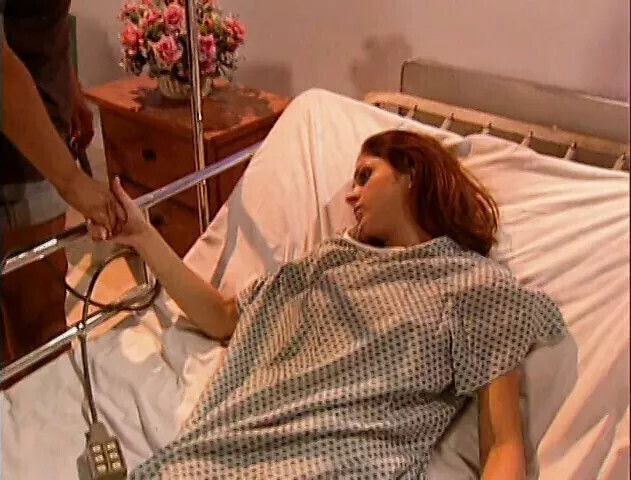 Nasty pearl-divers play Sapphic games public restroom