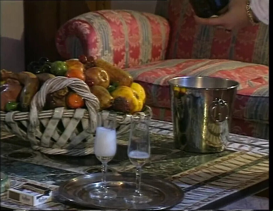 Ursula's friends! (Full Movie)