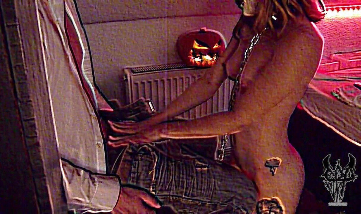 French bdsm, horror porn, stranger things