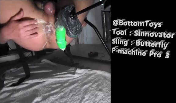 Seance intense godage creampie lube sling avec sinnovator fuckmachine