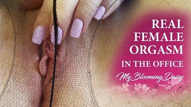 Real female orgasm pussy. panties work. Horny business woman