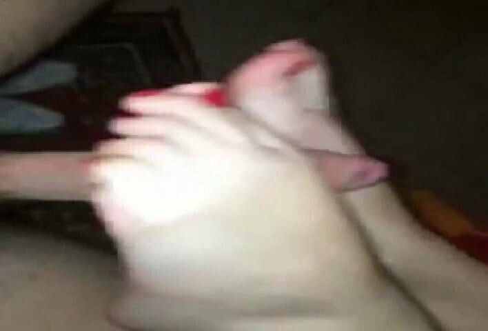 Boss's daughter give amazing foot