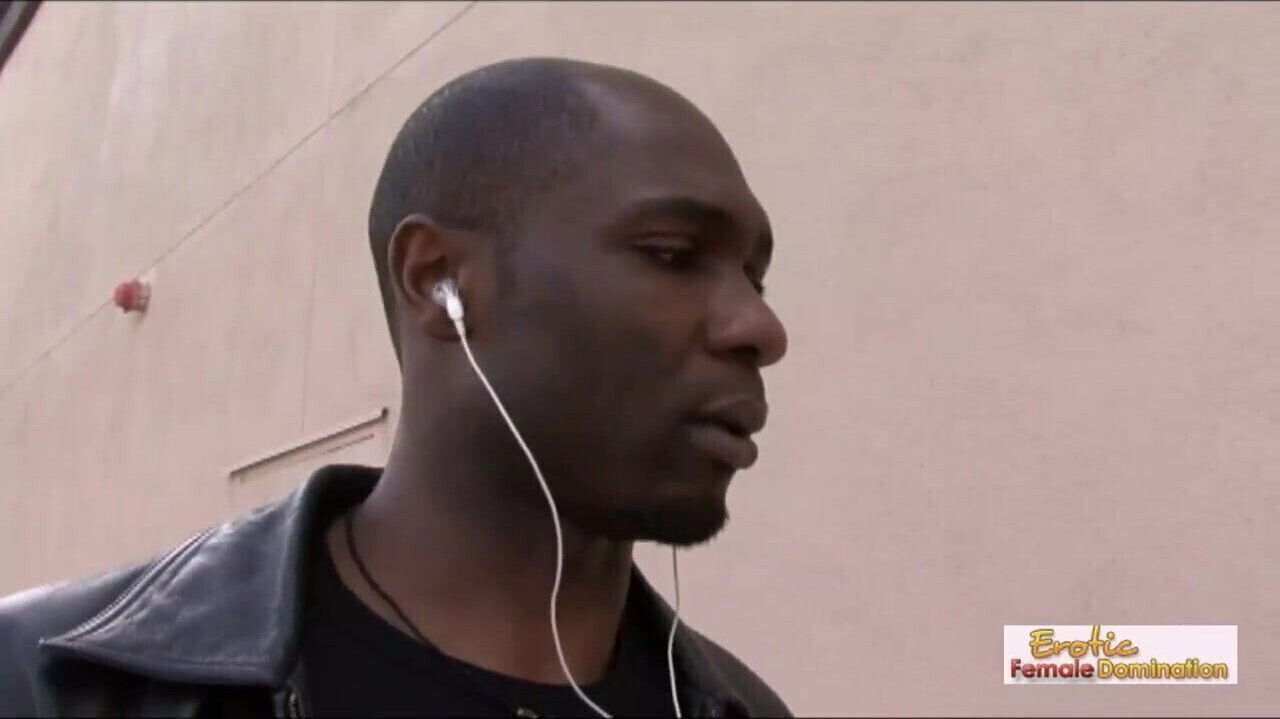 Redhead cougar needs to check this stud's tool while still i