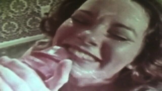 897. Ultra Vixens 1970's