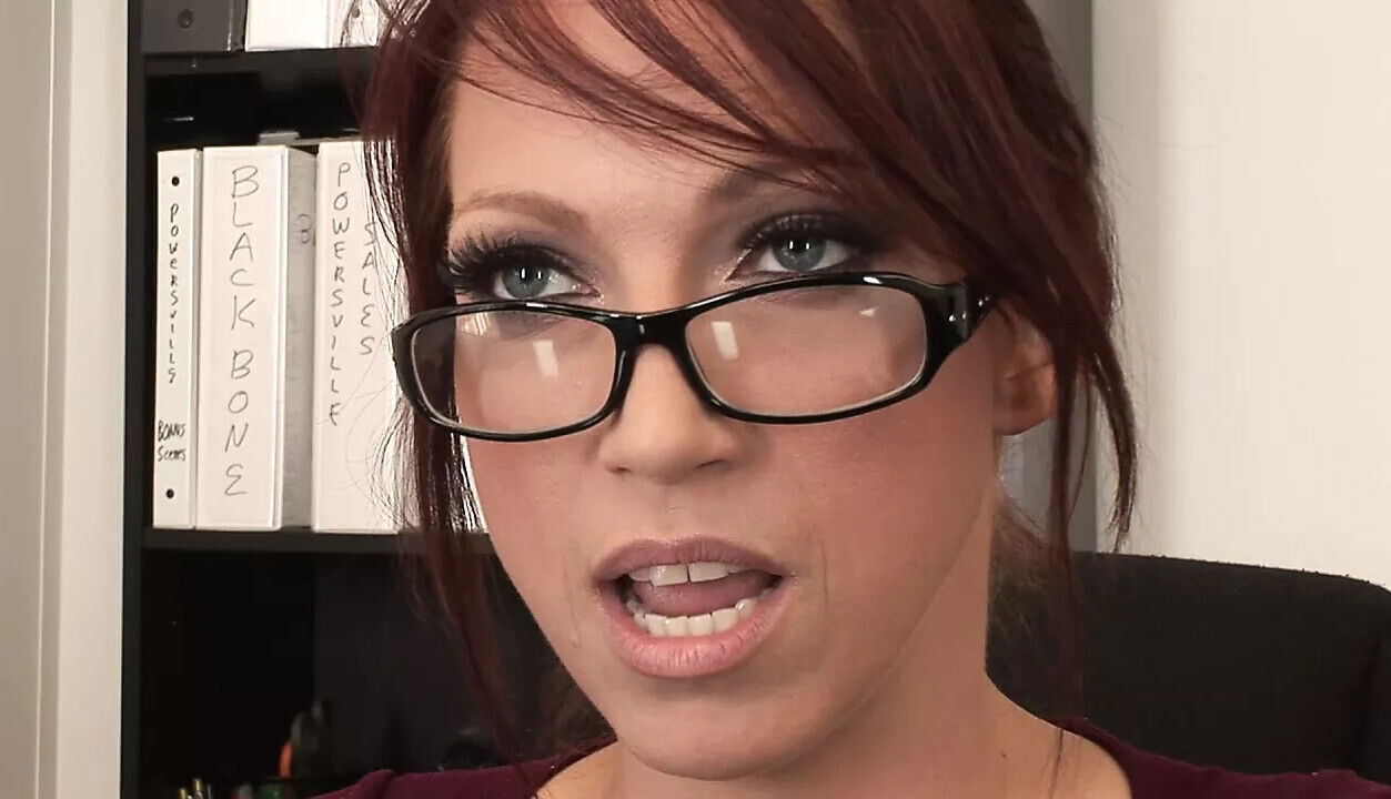 Dirty Secretary Real Nympho