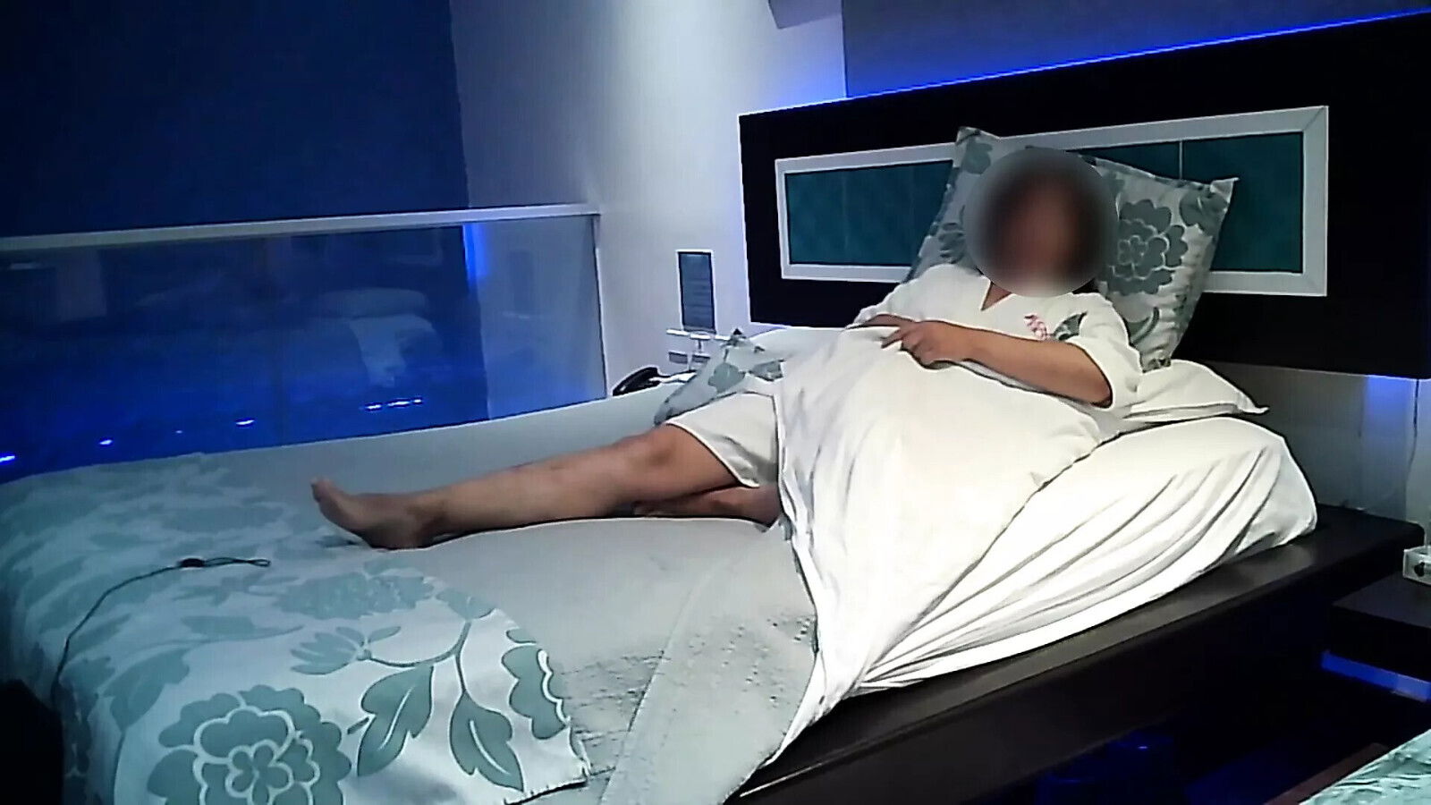 First part getaway with boss motel, records masturbating before fucking