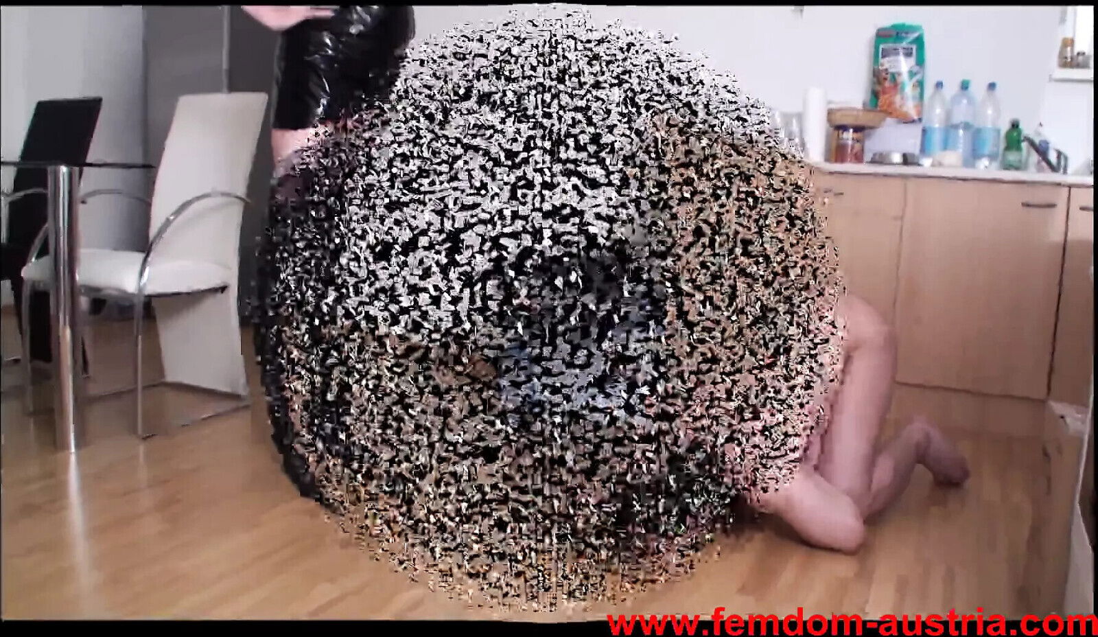 Bizarre Lady Jessica’s House Slave