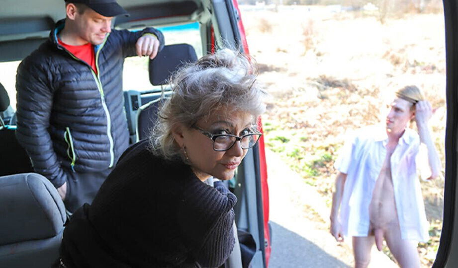 Retired teacher hunting young students