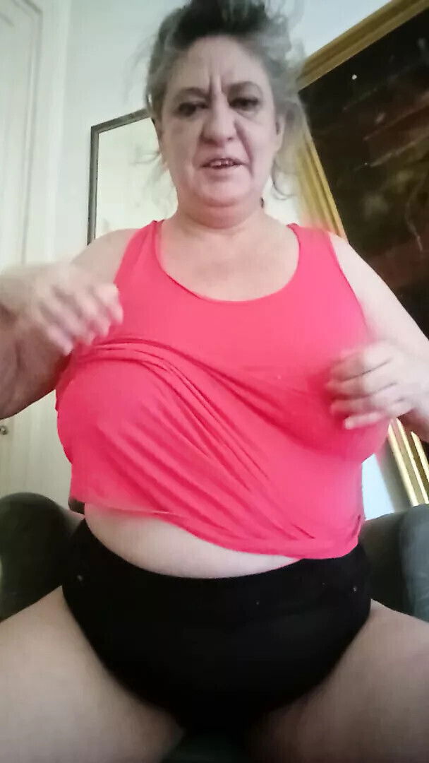 Have Shower With T-Shirt