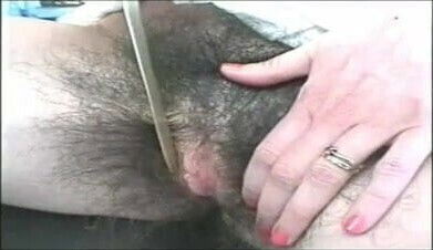 Josephine very hairy.flv