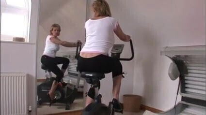 I wanna smell that bike seat