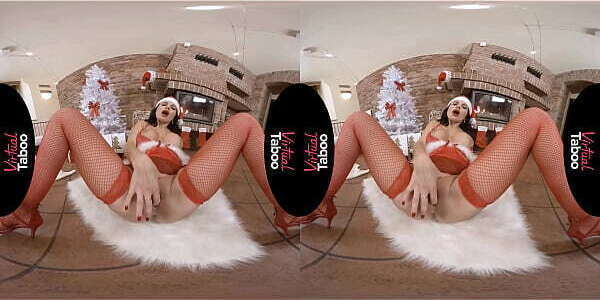 VIRTUAL TABOO Xmas Boobs