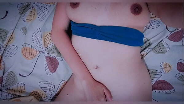 Aburrida habitaci&oacute_n esperado amigo venga hacer deberes para universidad