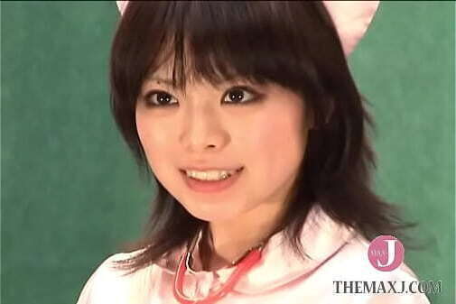 箱入り娘 衣服の着替えローアングル・真下映像盗撮