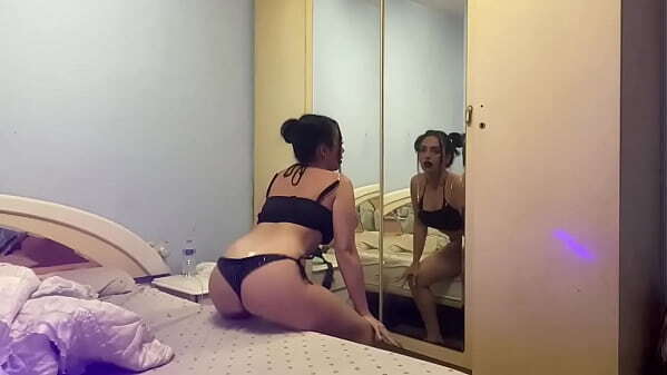 Colegiala escapa clase para hacer directo. parte