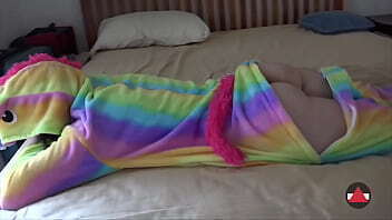 Stepsister Tricked into ride creampie