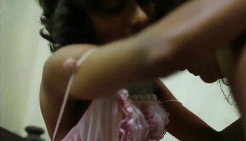 lankan lesbian Umathuwa