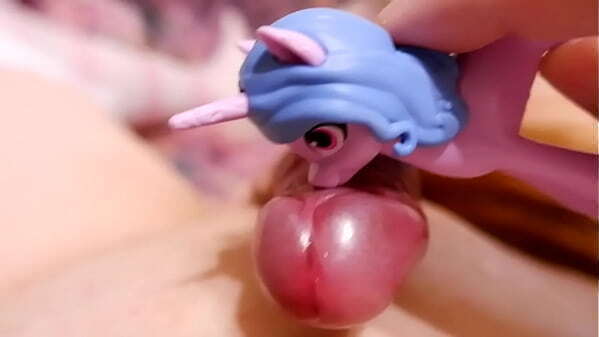 [EroNekoKun] Izzy Moonbow meet funny with