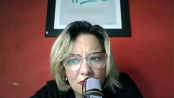 TRANSEI AMIGO CASO RECENTE MINHA M&Atilde_E @LOLAHISTORIA