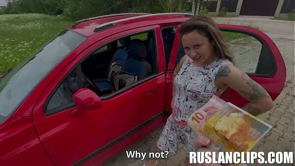 Money Hungry Foxy Elise