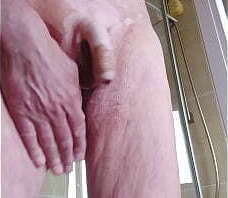 Masturberen en sperma spuiten 19