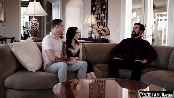 PlainTaboo.com golddigger fuck stepdad