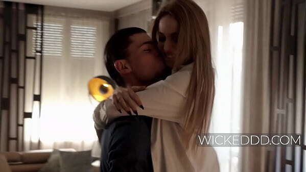 Thanking Girlfriend Wanting Open Relationship- Clara