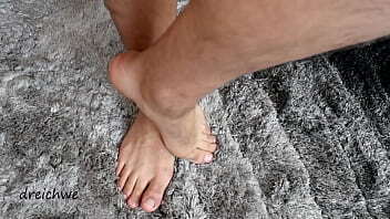 Fetiche pies tapete gris