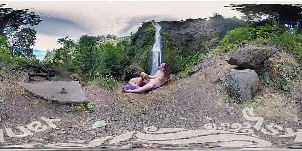 Yanks Babes Endza &amp_ Sierra Sensual Licking